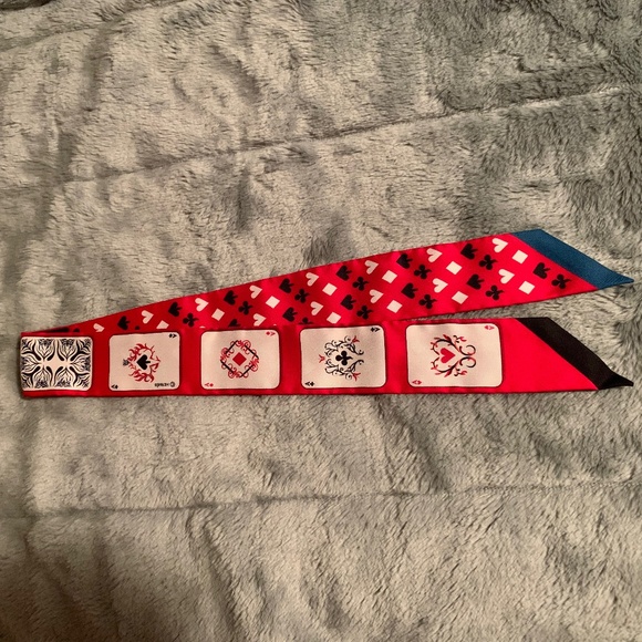 HERMES Twilly Playing Card Pattern - Picture 3 of 12